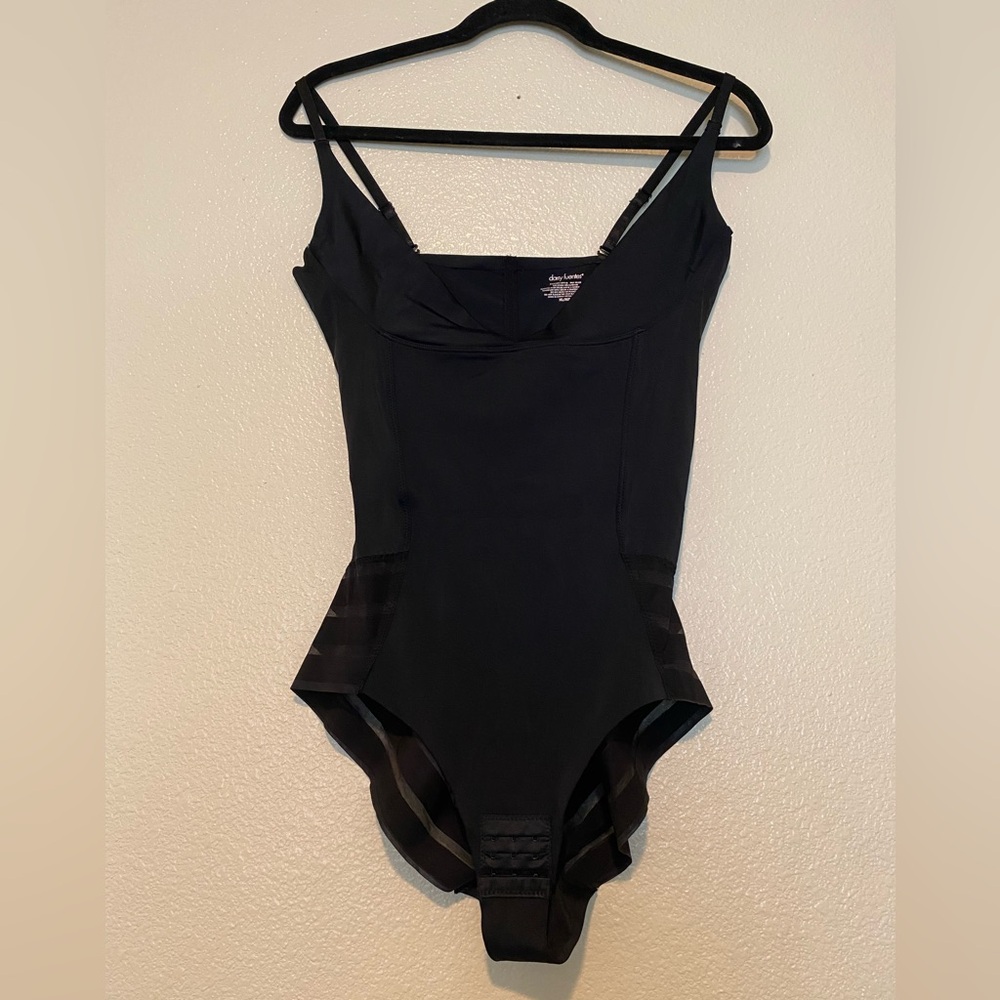 Daisy Fuentes Black Dody Suit Size XL
